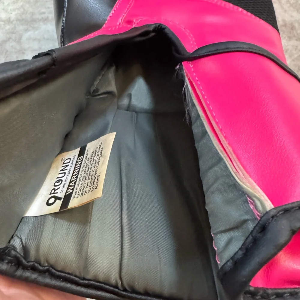 9Round Boxing Gloves Pink Set Hand Wraps Belt UA Backpack Bundle‎ LOT